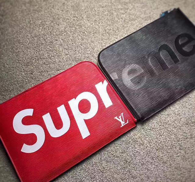 最潮的时尚单品，售价3万的LV 联名 Supreme 双肩包