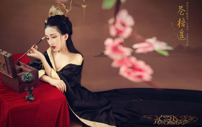 专访晨晨传媒主播安七七：“佛系主播”的养成之路