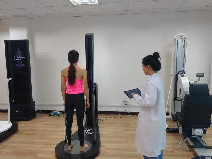 智能健身时代的体测产品：维塑Air 3D体型追踪仪评测