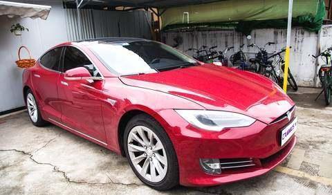 特斯拉Model S大改装,仅千元费用打造100万豪车!