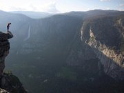 2019奥斯卡获奖影片《徒手攀岩》亮相北影节 首登国内银幕引期待