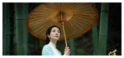 15位古装剧撑伞美人, 赵丽颖帅气, 唐宁清纯, 不如她神仙般的颜值
