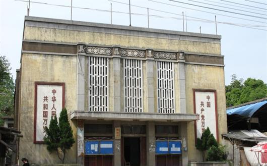 上饶713铀矿,为第一颗原子弹消费“黄饼”,如今成为摄影天堂