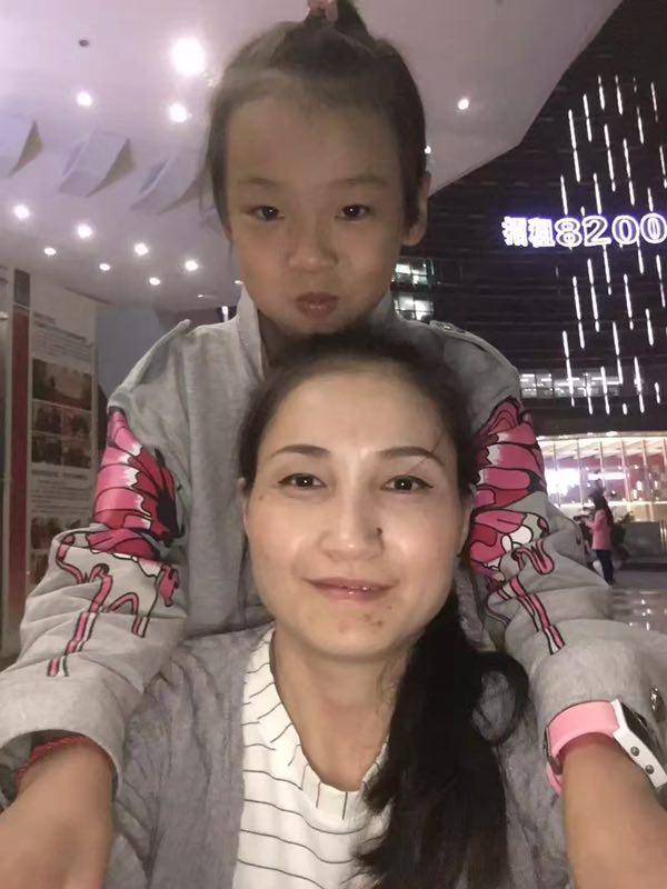 为救女儿，高龄妈妈冒险生二胎却遇大出血，留下脐带血又遭意外