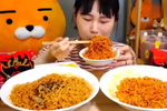 韩国小姐姐直播吃火鸡面吃得很香可是这表情是几个意思