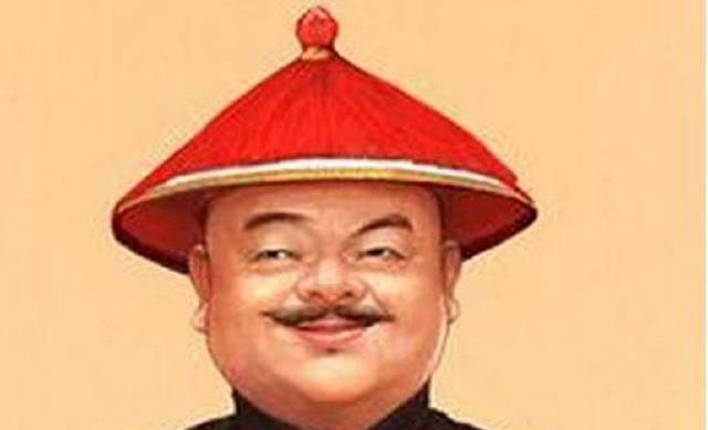 清朝大臣戴的官帽为何不一样？帽子后面插得羽毛有什么用？