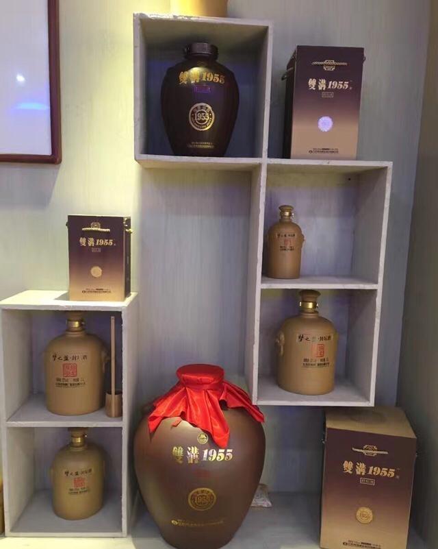 白酒用什么容器存放最好？原来我们这么多年的存放方式都错了