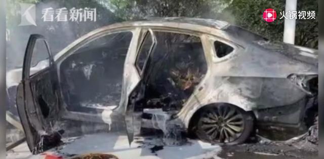 一辆叫车爆燃造成一人死亡一人受伤！司机有权拒绝驾驶吗？