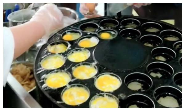 鸡蛋汉堡全套技术，从面糊配方和酱到烤制技巧详细讲解！