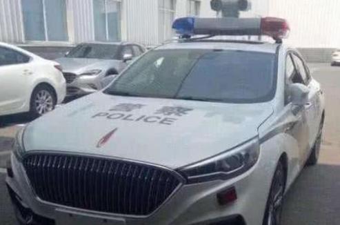 中国警车“全面换血”，和大众丰田说拜拜，新车不服不行