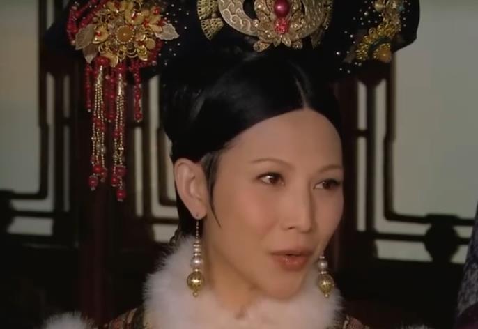 甄嬛传：皇后为什么非要在皇帝问孩子近况时说熹贵妃憔悴了