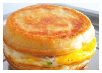 鸡蛋汉堡全套技术，从面糊配方和酱到烤制技巧详细讲解！