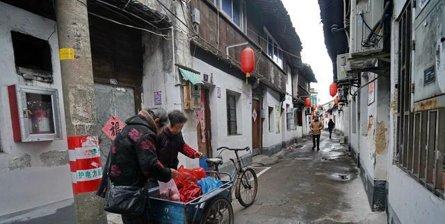 桐乡游最后老城：马上拆迁，老年人惋惜不舍，外地人租房说无所谓