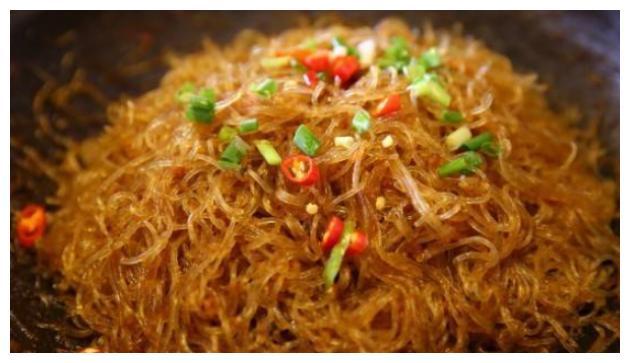 简单家常菜：鲜虾捞粉丝，酸汤排骨，黄豆芽炒粉丝