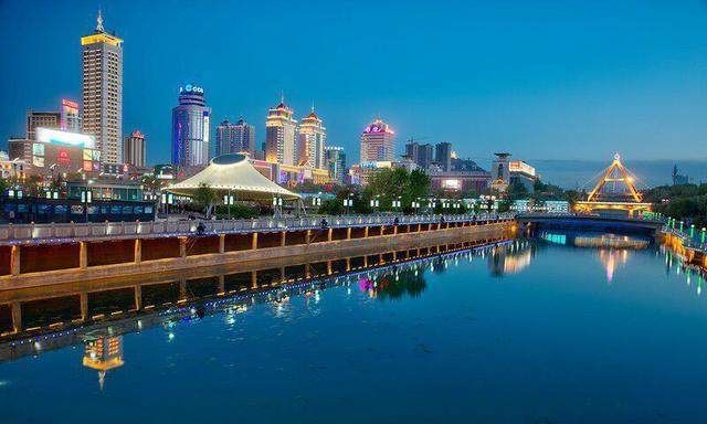 青海省面积最小的地级市,被誉为“中国夏都”