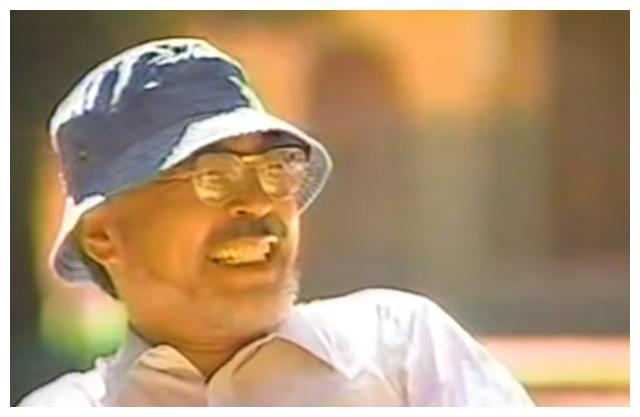 两位日本的动画大师，宫崎骏和庵野秀明，居在撒哈拉沙漠奇迹会面