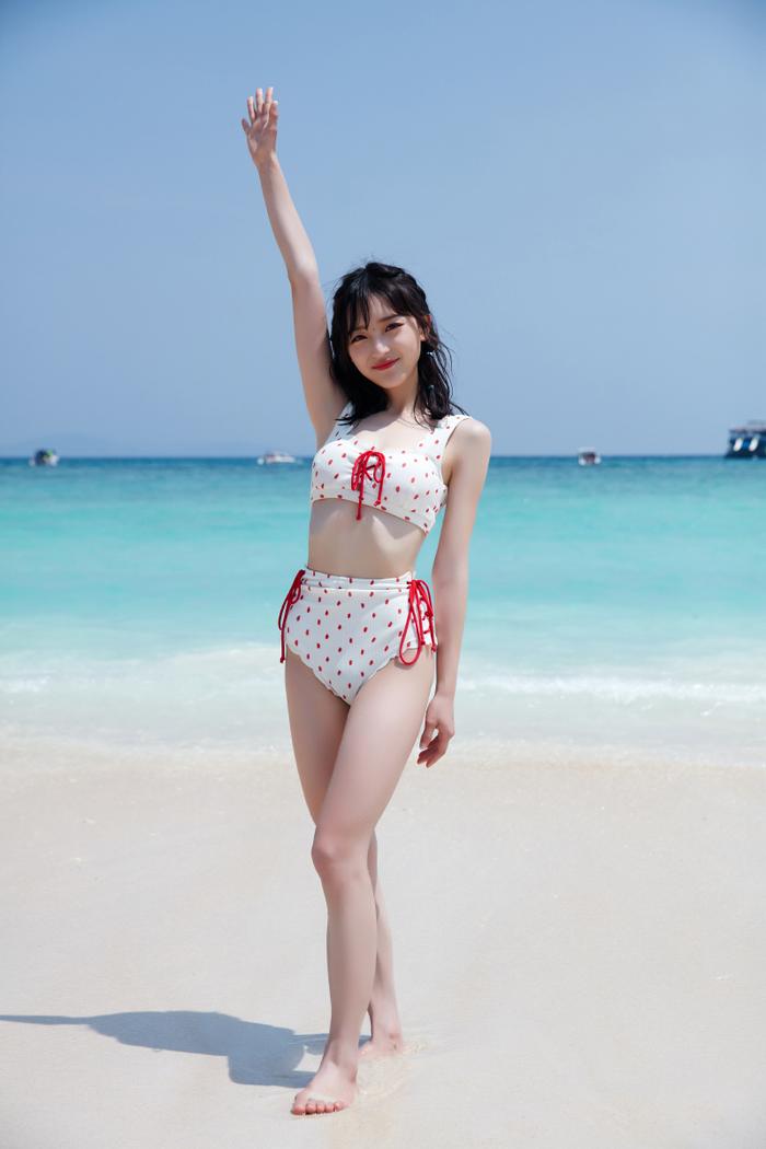 SNH48《那年夏天的梦》MV首发 甜美少女海岛清凉出击