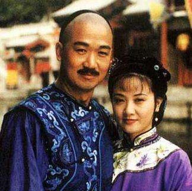 谁能想到，《大宅门》里的这对母子，在现实当中却是一对夫妻