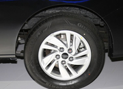 江淮-瑞风M4混动-豪华智能型，回头率非常高，其设计相当出色！