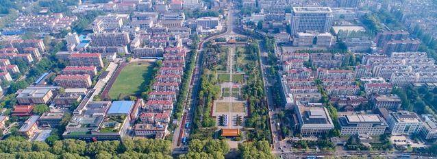 中国最大的故宫：位居“世界第一宫殿”，比北京故宫大29万平米
