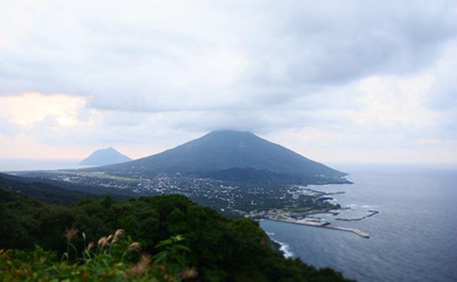 从日本第二座富士山-八丈富士，到世界罕见的双火山口-青岛的丸山