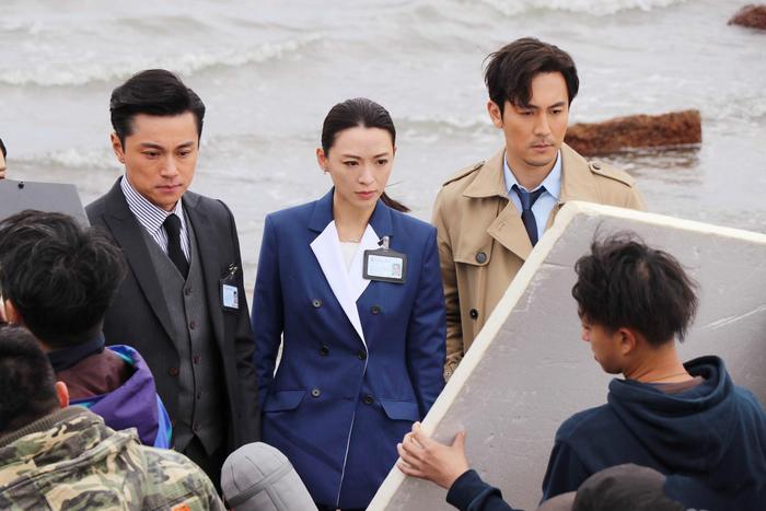 《法证先锋4》首播，比“谁是小红袄”更精彩，TVB名不虚传