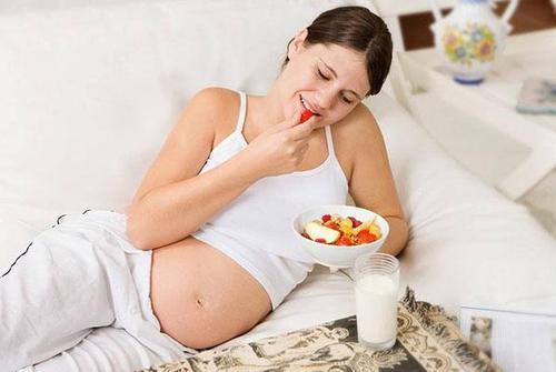 孕期怎么控制胎儿体重？聪明的孕妇应该“小生大养”