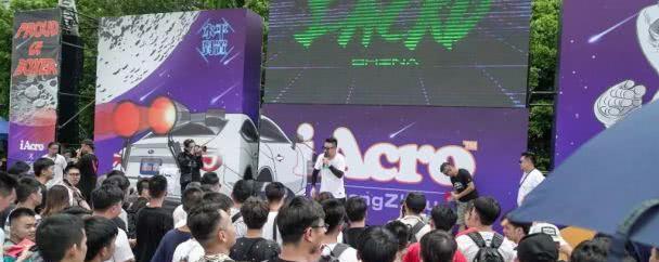 热到中暑也不怕，iAcro广州聚会的氛围比炎日还要热烈！