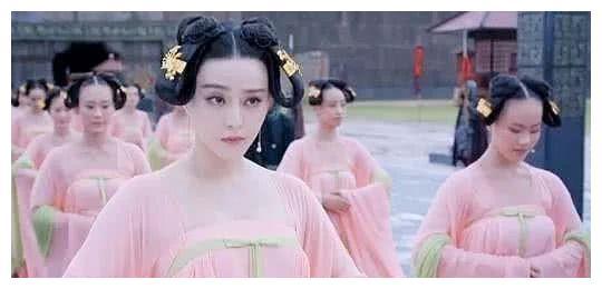唐朝最牛太监，没有净身就入宫，给天子戴绿帽，掌握皇帝生死