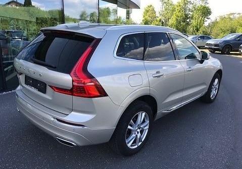 实拍19款沃尔沃XC60，30万出头能买到的家用5座SUV，性价比十足