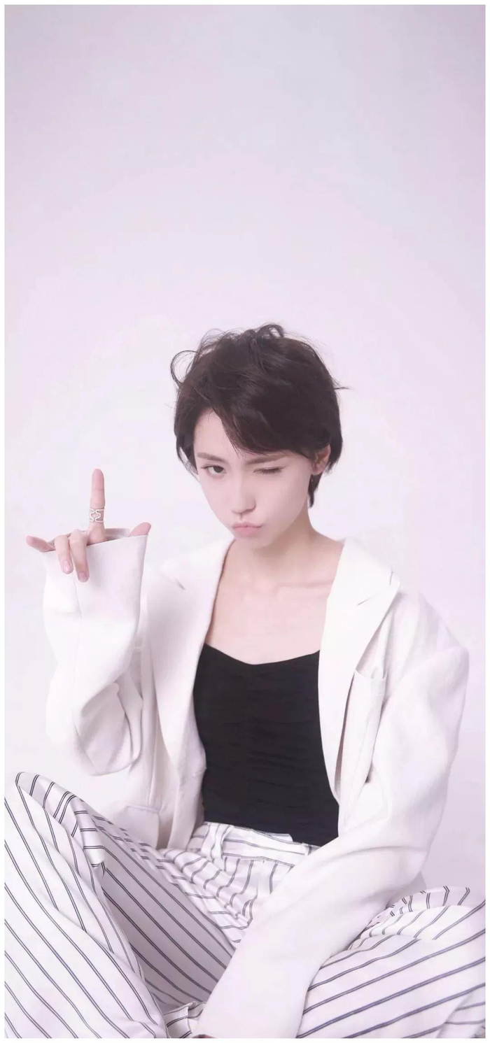 明星壁纸｜成果（诸葛大力）|_新浪新闻