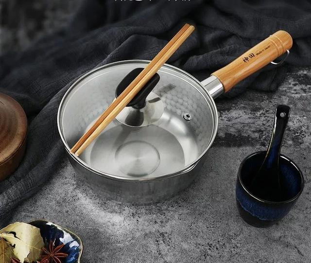 安利日本主妇人手一个的雪平锅，煎炸炖煮无所不能
