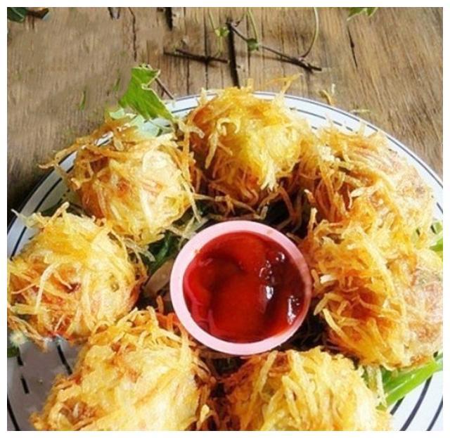 美食推荐：香酥嫩辣子鸡，炒紫甘蓝，香炸土豆丝丸子的做法