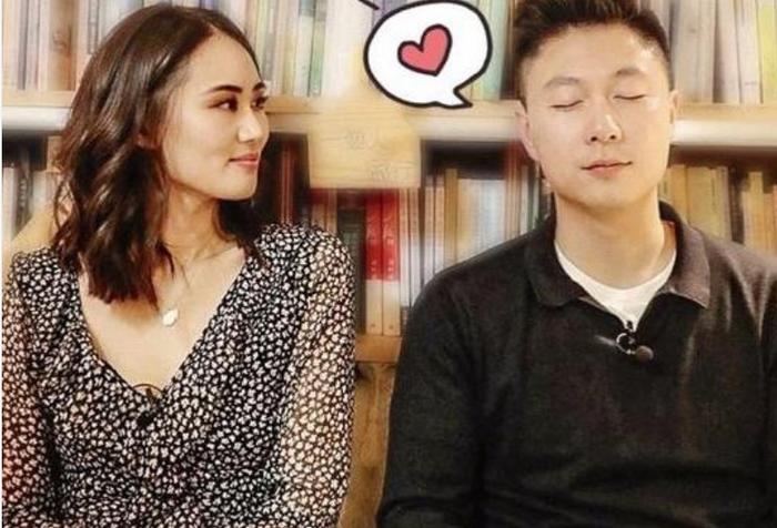 她是中国体操名将的女儿，是体操冠军妻子，坦言不会说中文被打脸