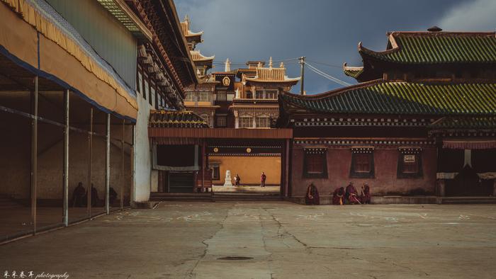 阿坝县的人文片段 格尔登寺与各莫寺以及周边采风