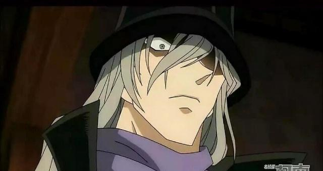 柯南贝尔摩德曾经为救柯南，被琴酒用枪指着头，不惜与组织闹翻