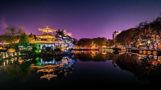 此城被戏称为中国“珍珠港”，是安徽第一座地级市，却鲜有人知