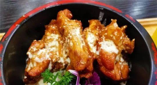 吃遍大连丨这些日式定食简洁却不简略，让你吃饱每一餐~