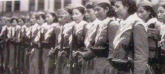 二战后的日本战争寡妇，多少人成为美军的新娘？看美国移民局报告