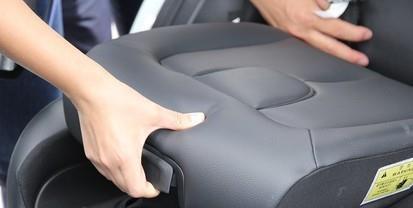 新款荣威RX3今日上市 配一体式安全座椅