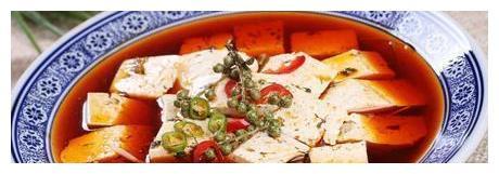 美食推荐：黄瓜鸡蛋汤、红油豆腐、泰式椒麻鸡的做法