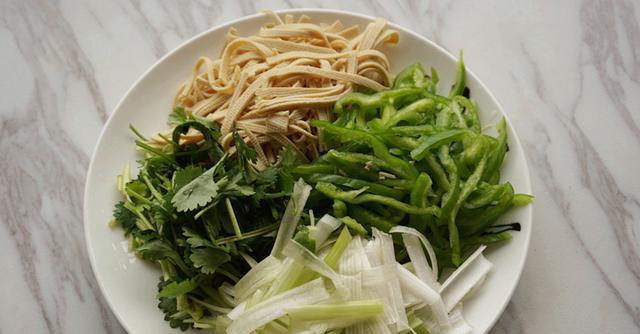 老虎菜——霸气十足的东北菜, 真是吃除了东北人个性