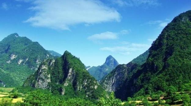甘肃陇南七个值得一去的旅游景点，风景优美，让人流连忘返