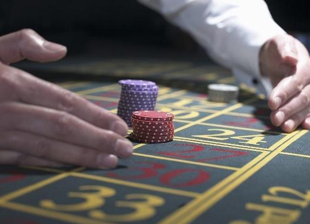 网赌里输钱的人，都有这三种心理，不是侥幸和上头！