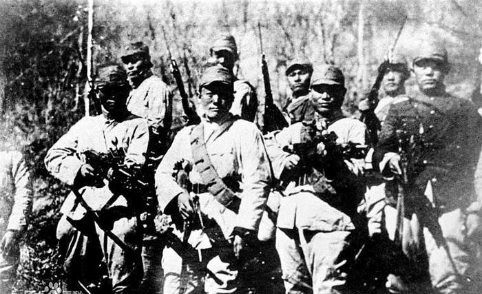 九一八事变后，是哪些力量组建了东北抗日义勇军