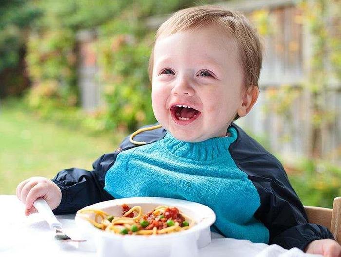 宝宝就是吃不胖？是孩子发育迟缓还是家长喂养不当？