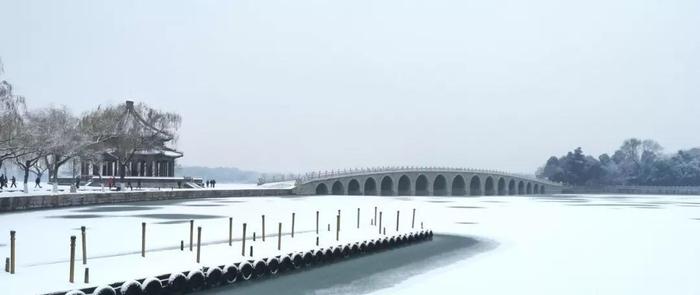 北京下雪，故宫八万张门票开门就卖完！成都的雪啥时候来啊？