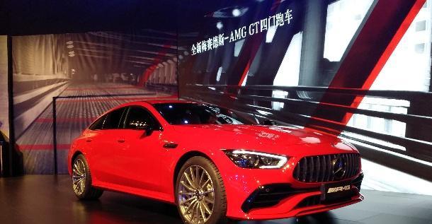 奔驰又要火了，推出四门跑车，梅赛德斯-AMG GT全新上市