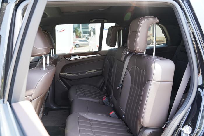 平行进口车实拍|兼具豪华与性能，全尺寸SUV GLS450你值得拥有
