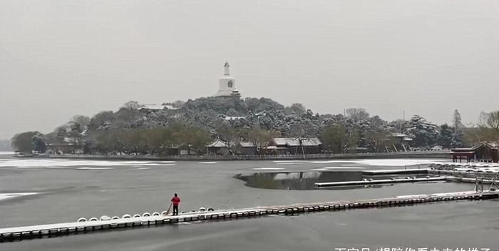 故宫落雪：一座城，一场雪，唤醒深藏在心的唯美雪景诗句